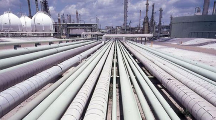 Με καπέλο 20% πληρώνουμε το ρωσικό φυσικό αέριο