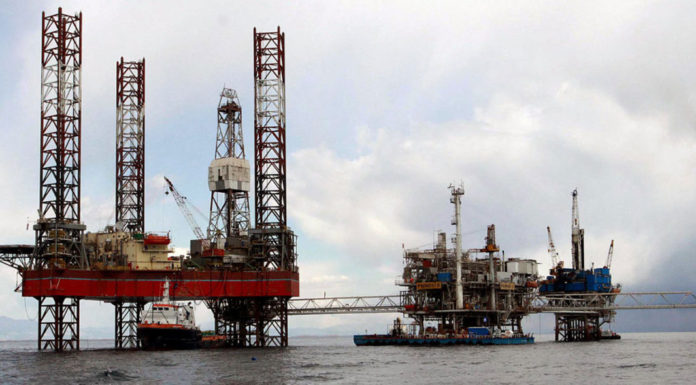 Σημαντική πτώση στις τιμές πετρελαίου