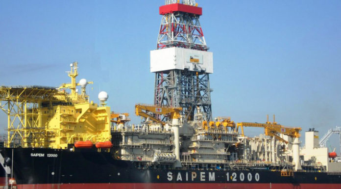 Τουρκικά πολεμικά πλοία παρενόχλησαν το Saipem 12000