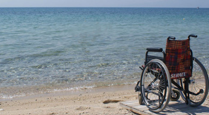 Aπέραντο εκτροφείο «μαϊμού» αναπήρων, η Ελλάς