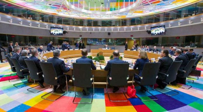 Σύνοδος Κορυφής : Ολονύχτια μάχη προσχεδίων