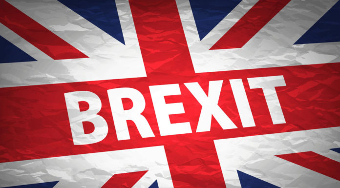 Brexit: Οι Τόρις θα στηρίξουν τη συμφωνία με ΕΕ αν παραιτηθεί η Μέι