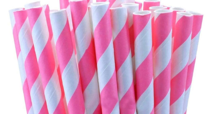 Stop στα πλαστικά καλαμάκια