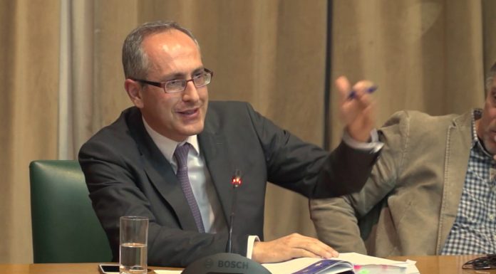 Τάσος Αβραντίνης στην παρουσίαση του βιβλίου Το Ευρωπαϊκό Φαινόμενο