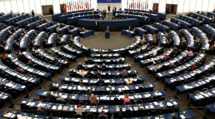 Η Ursula von der Leyen παρουσίασε το όραμά της στους ευρωβουλευτές