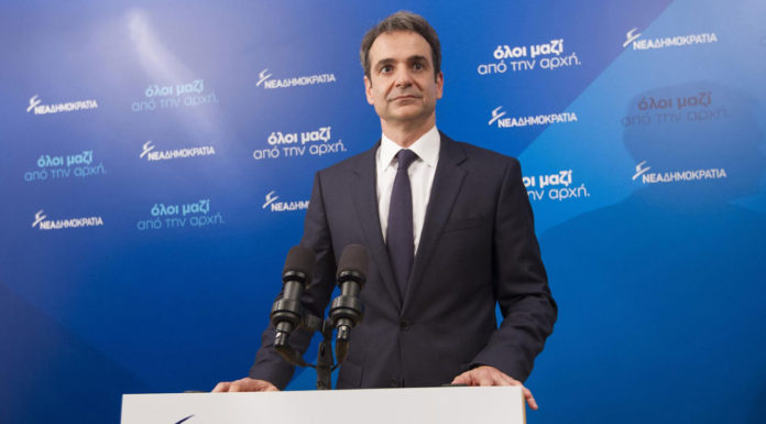 Ο κομματικός σωλήνας και ο Κυριάκος Μητσοτάκης