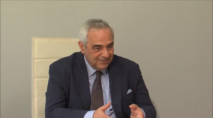 Συνέντευξη Χάρη Κωνσταντινίδη | NeoKanali.com