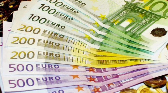 Από 8 έως 12 δισ. ευρώ σχεδιάζει να δανειστεί το 2021 το Ελληνικό Δημόσιο