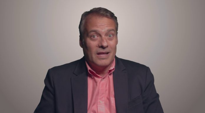 Τα σχέδια του Τραμπ αποτυπώνονται στο τελευταίο του βιβλίο