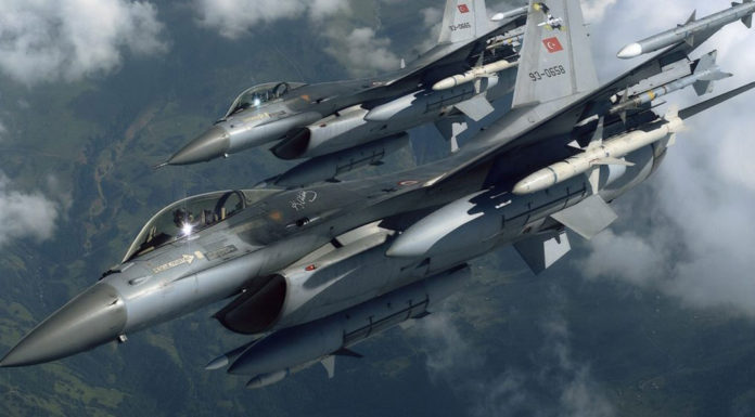 Νέες υπερπτήσεις τουρκικών αεροσκαφών στον Έβρο