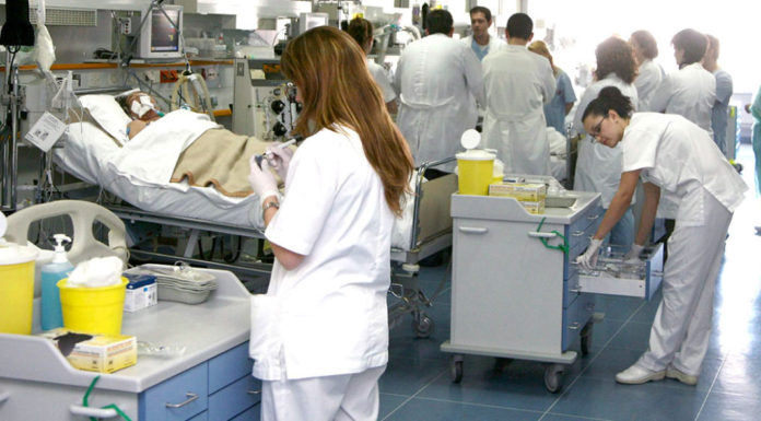 Σόιμπλε: Δεν είναι απόλυτο ότι όλα υποχωρούν μπροστά στην ανθρώπινη ζωή