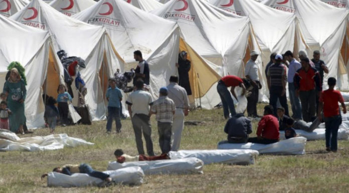 585 εκ. ευρώ για Σύρους πρόσφυγες σε Τουρκία, Ιορδανία και Λίβανο