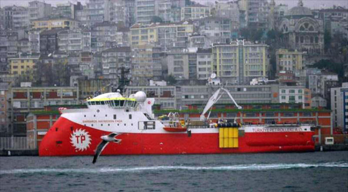 Η Τουρκία αποσύρει το «Oruc Reis» αλλά στέλνει το «Barbaros» στην κυπριακή ΑΟΖ