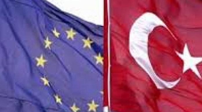 Η Τουρκία προτρέπει την ΕΕ να συγκρατήσει Ελλάδα & Κύπρο