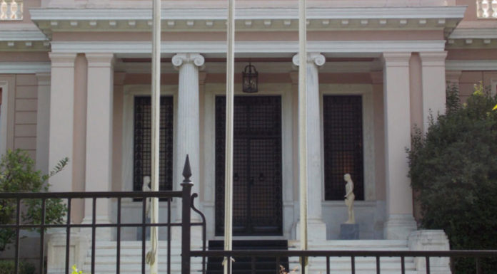 Αυτός ο Σύμβουλος είναι… πρακτορείο ειδήσεων!