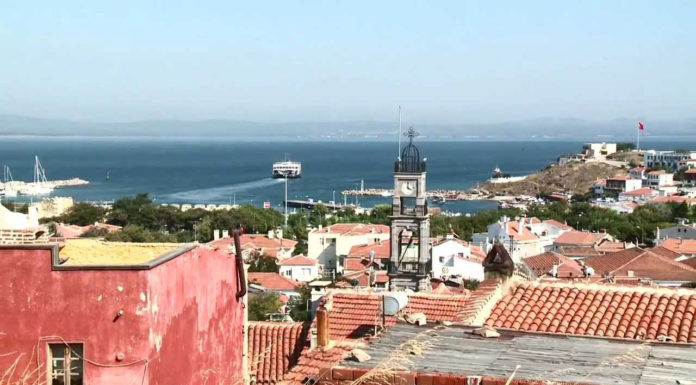 Το φουντοκέρι ένα έθιμο της Τενέδου