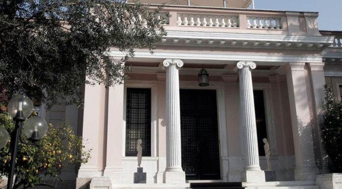 Οι ιδεολογικές αγκυλώσεις της κυβέρνησης