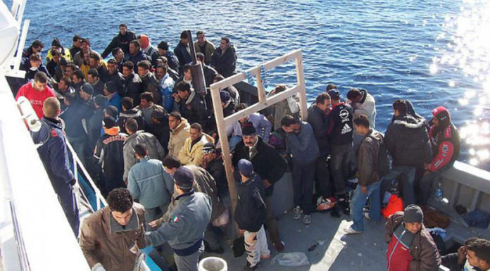 Πηγές: χωρίς υποχρεωτική μετεγκατάσταση το νέο σύμφωνο μετανάστευσης της ΕΕ