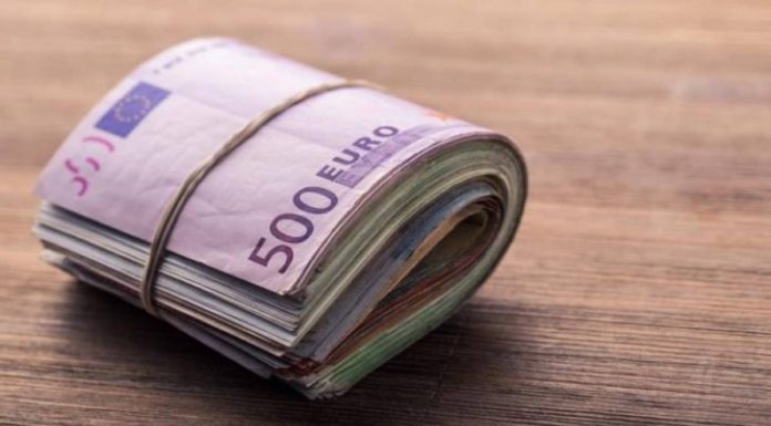 Τα επιδόματα που θα…αναμορφώσει η ομάδα Τσακλόγλου