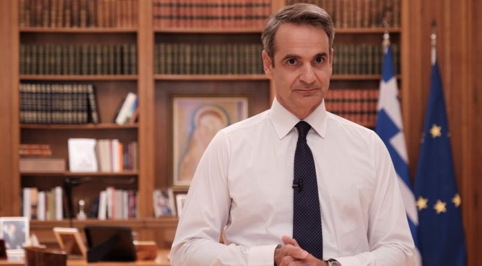 Απαγόρευση νυχτερινής κυκλοφορίας α λα καρτ – Μάσκες παντού