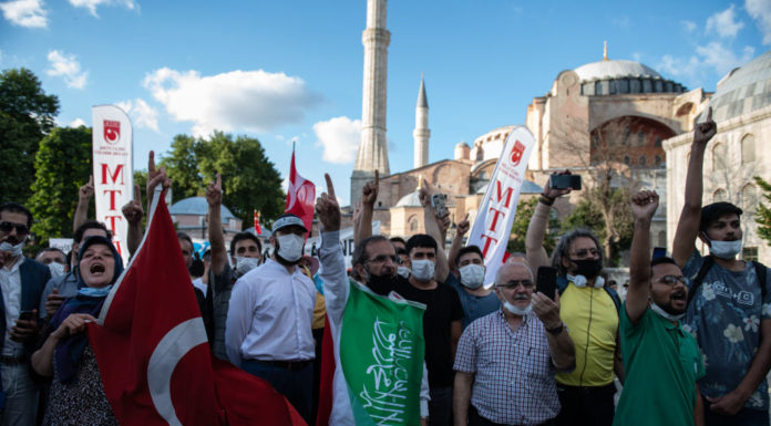 Αγία Σοφία στην Τουρκία: «Είναι σαν να έχει μετατραπεί σε τζαμί ο Άγιος Πέτρος»… Του Giulio Meotti