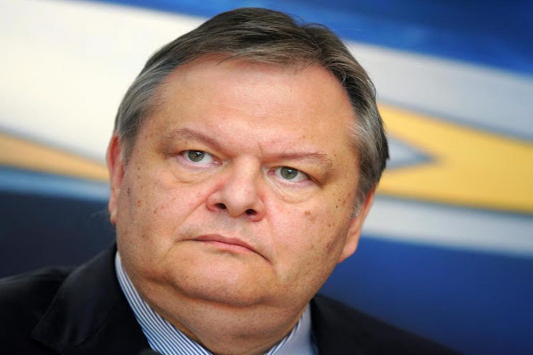 BENIZELOS-PORTRETO-1200x800
