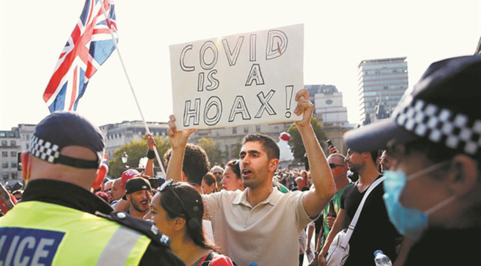Ψευδοεπιστήμη: ο Δούρειος Ίππος του ανορθολογισμού και της πνευματικής πενίας