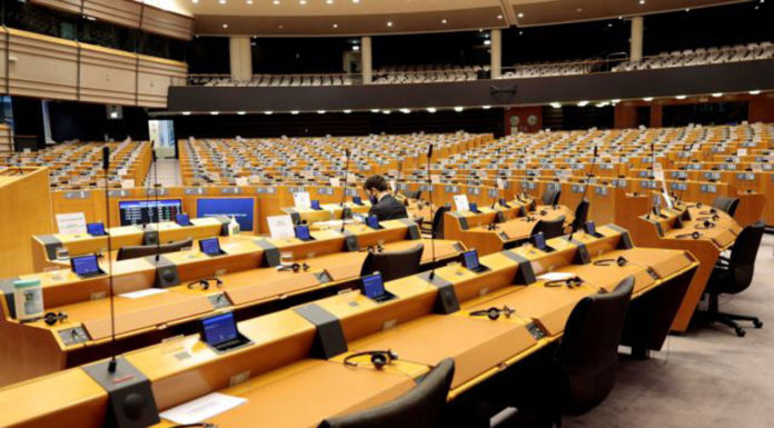 Βαρώσια: το ΕΚ καταδικάζει τις ενέργειες της Τουρκίας στην Κύπρο και ζητά κυρώσεις