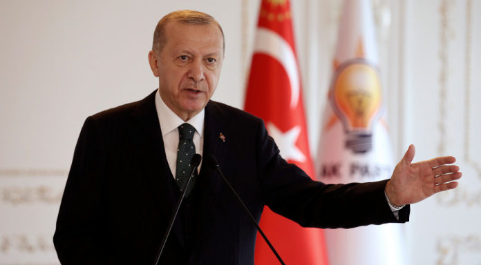 Γερμανικός Τύπος: Τι κρύβεται πίσω από την ξαφνική αγάπη του Ερντογάν για την Ευρώπη