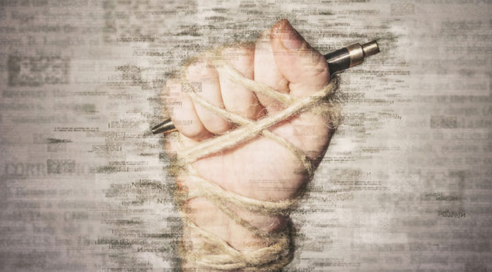 Ελευθερία του Τύπου: ανησυχία για απόπειρες φίμωσης επικριτών, περιορισμό της πολυφωνίας