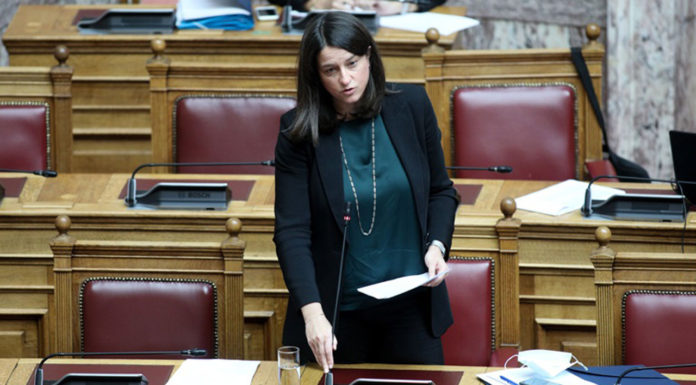 Νέα Προγράμματα Σπουδών στα σχολεία