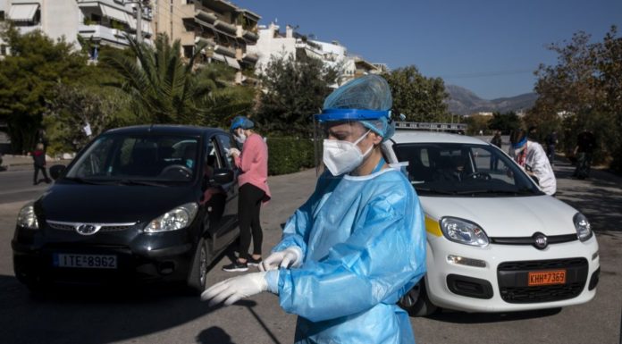 Έτοιμο το πρώτο ελληνικό rapid test κορωνοϊού