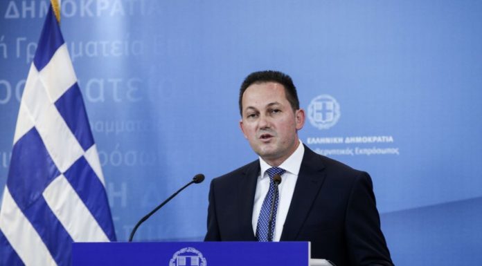 Πέτσας: Με click away το λιανεμπόριο – Ανοίγουν Δευτέρα κομμωτήρια και βιβλιοπωλεία