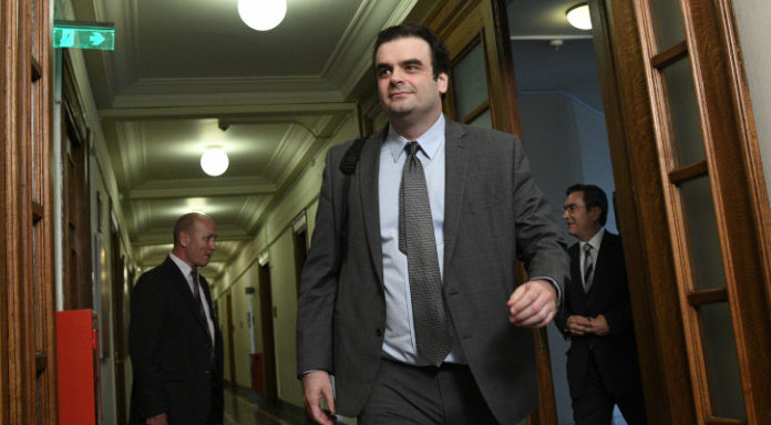 Πιερρακάκης: Πώς θα κλείνουν ραντεβού οι πολίτες για το εμβόλιο κορωνοϊού -4 τρόποι