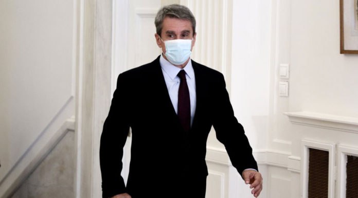 «Απόπειρα Δολοφονίας»: Το βιβλίο του Ανδρέα Λοβέρδου – «Όταν σκέφτηκα να δείρω τον Τσίπρα»