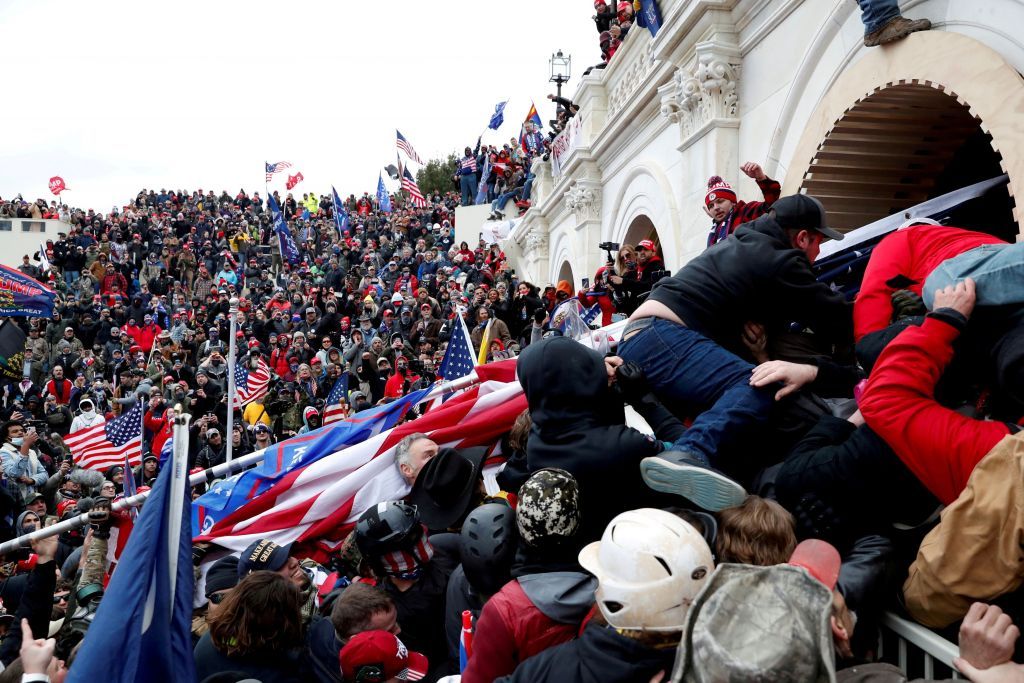 2021-01-13T210331Z_49292159_RC297L9N9B7C_RTRMADP_5_USA-TRUMP-PROTEST-OFFICALS-1024x683