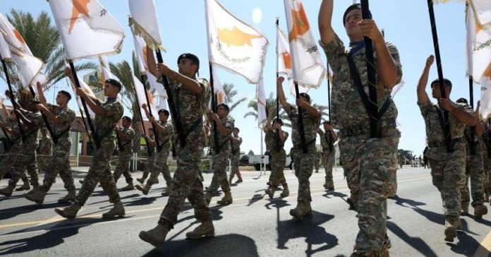 Ρεαλισμός της αντίστασης vs της υποταγής