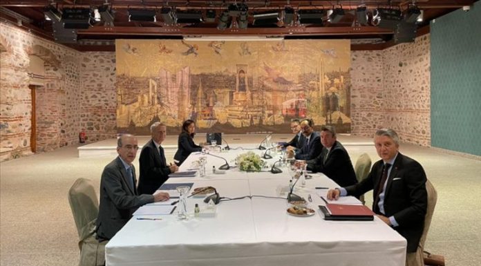 Ελληνοτουρκικά : H καταγωγή των διερευνητικών επαφών