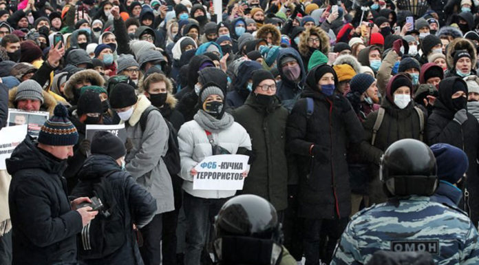 Μεγάλες διαδηλώσεις υπέρ Ναβάλνι στη Ρωσία- Μπαράζ συλλήψεων