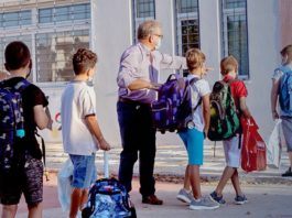 Σχολεία: Ανοίγουν τη Δευτέρα δημοτικά, νηπιαγωγεία και σχολεία ειδικής αγωγής