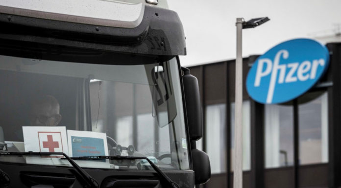 Η Σουηδία σταματά τις πληρωμές για τα εμβόλια στην Pfizer -Ζητεί διευκρινίσεις για τις δόσεις που περιέχει κάθε φιαλίδιο