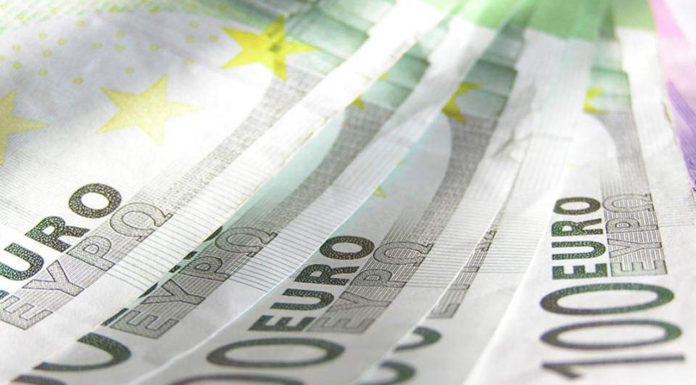 Οι υποσημειώσεις της οικονομικής πραγματικότητας… Του Ηλία Καραβόλια