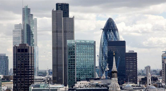 «Χαστούκι» στο City του Λονδίνου μετά το Brexit