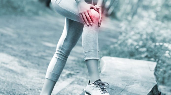 Το αντιφλεγμονώδες μπαχαρικό που ανακουφίζει τον πόνο στα γόνατα