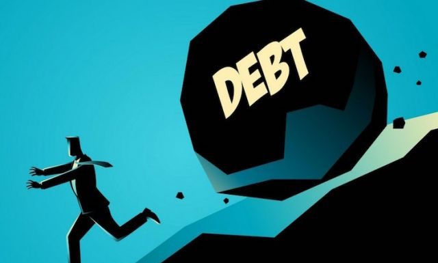 Στα «κόκκινα» το ιδιωτικό χρέος- Στα €242,6 δισ. οι οφειλές