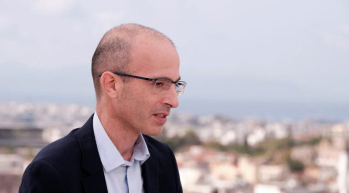 Yuval Noah Harari: Μαθήματα από μια χρονιά Covid