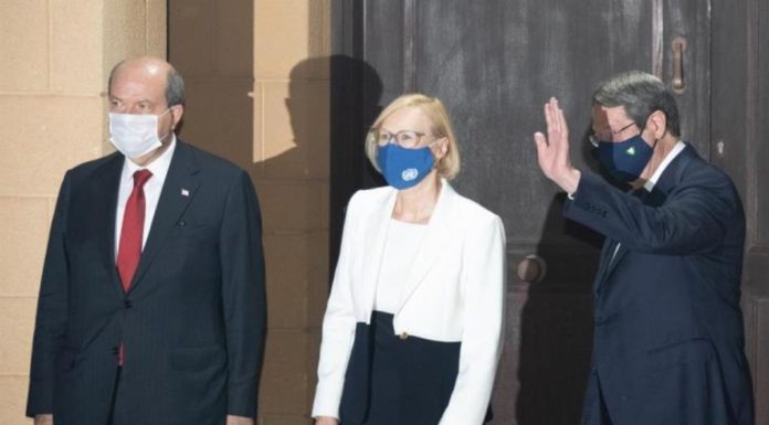 «Στην 5μερή προσέξετε κ. Πρόεδρε» – Πρωτοβουλία 250 πολιτών