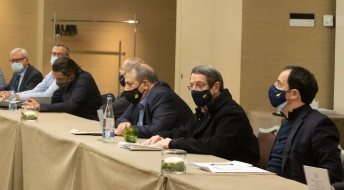 Γενεύη: Γρίφος οι κινήσεις Γκουτέρες