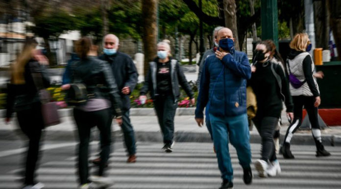 Το «τρίτο κύμα της πανδημίας» είμαστε εμείς και οι γύρω μας