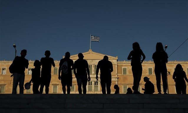 ESM: H Ελλάδα μπορεί να διαχειριστεί άνετα το χρέος τα επόμενα χρόνια